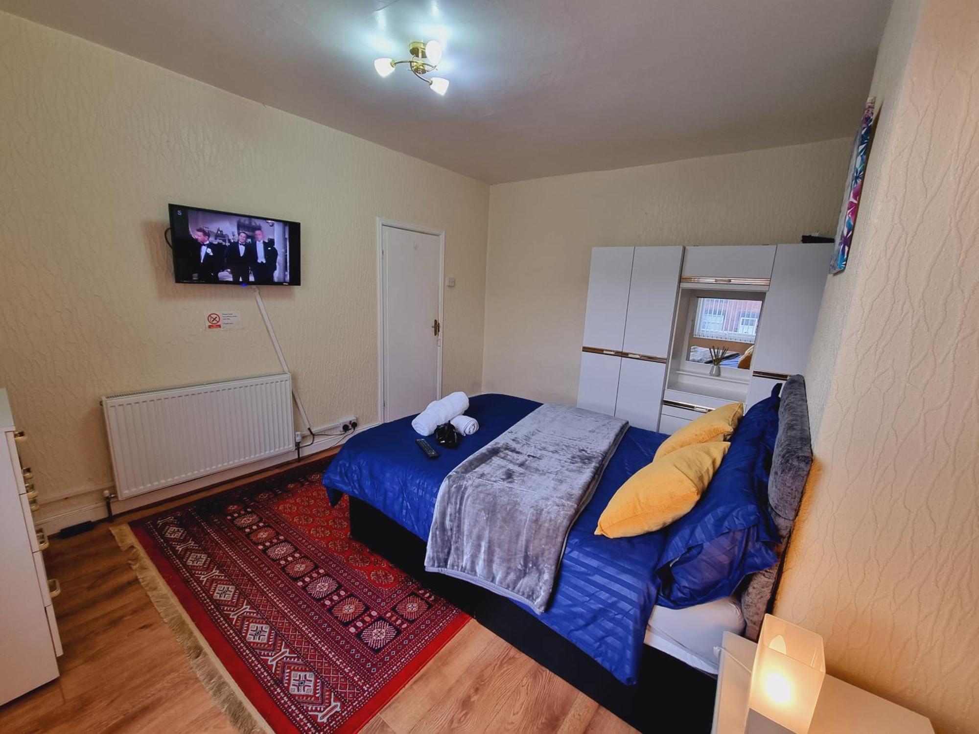 Spacious Two Bedroom House, Parking And Wifi 利兹 外观 照片