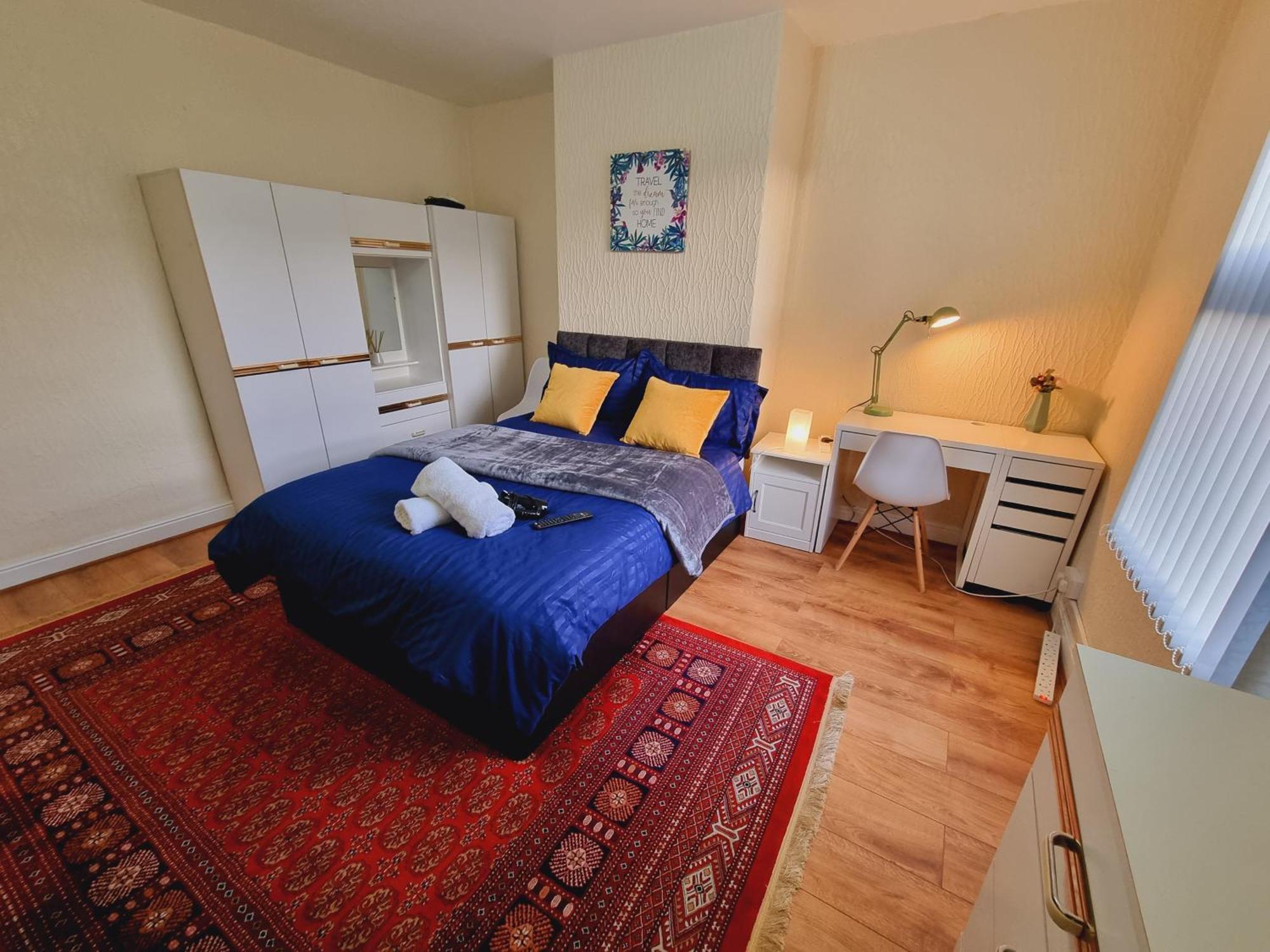 Spacious Two Bedroom House, Parking And Wifi 利兹 外观 照片