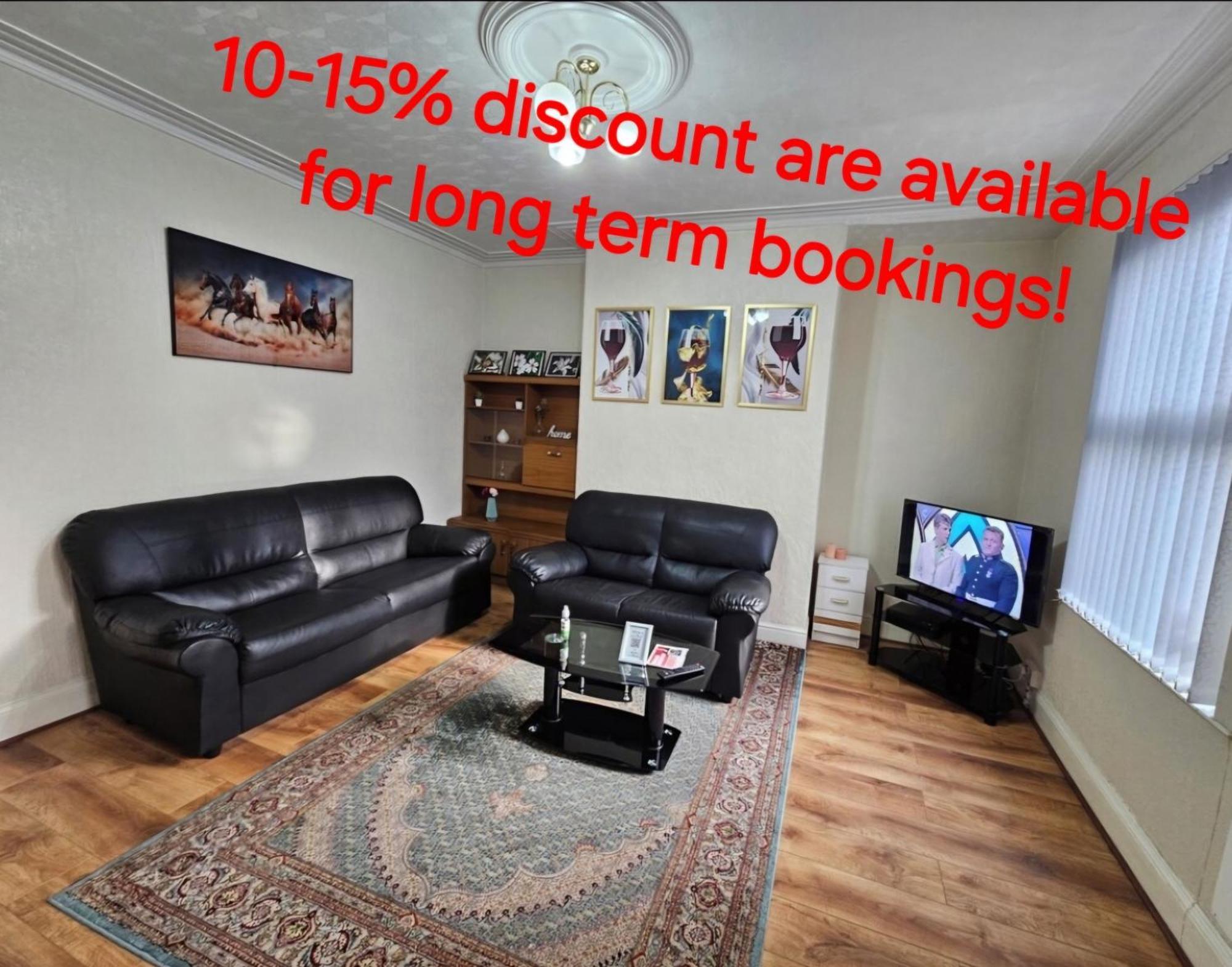 Spacious Two Bedroom House, Parking And Wifi 利兹 外观 照片